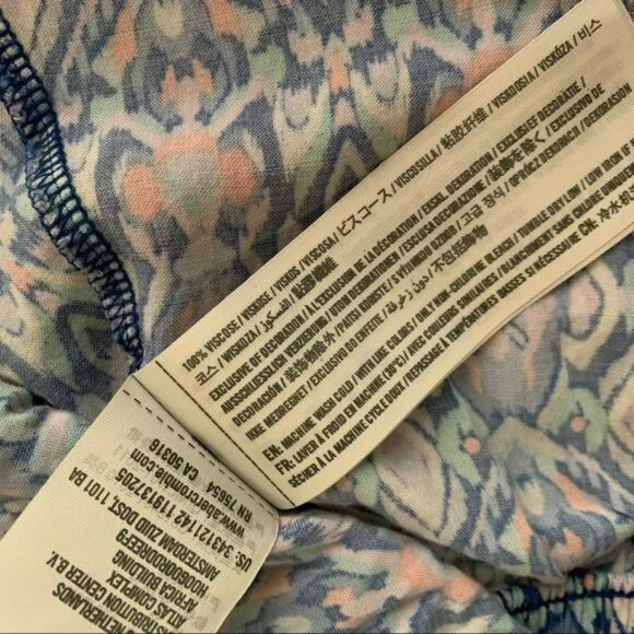 Hollister womens size medium lightweight pink and blue mini skirt - Picture 5 of 6